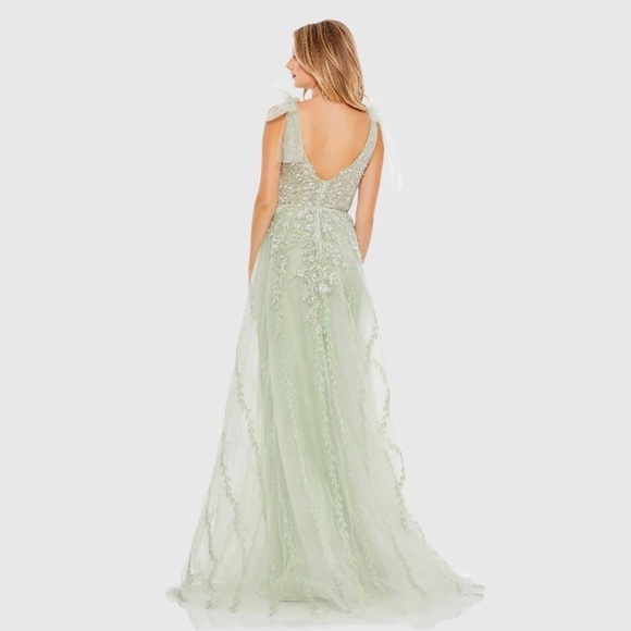 Mac Duggal 20313 NWT Embellished Soft Tie Sleeveless V Neck Gown - Picture 3 of 15